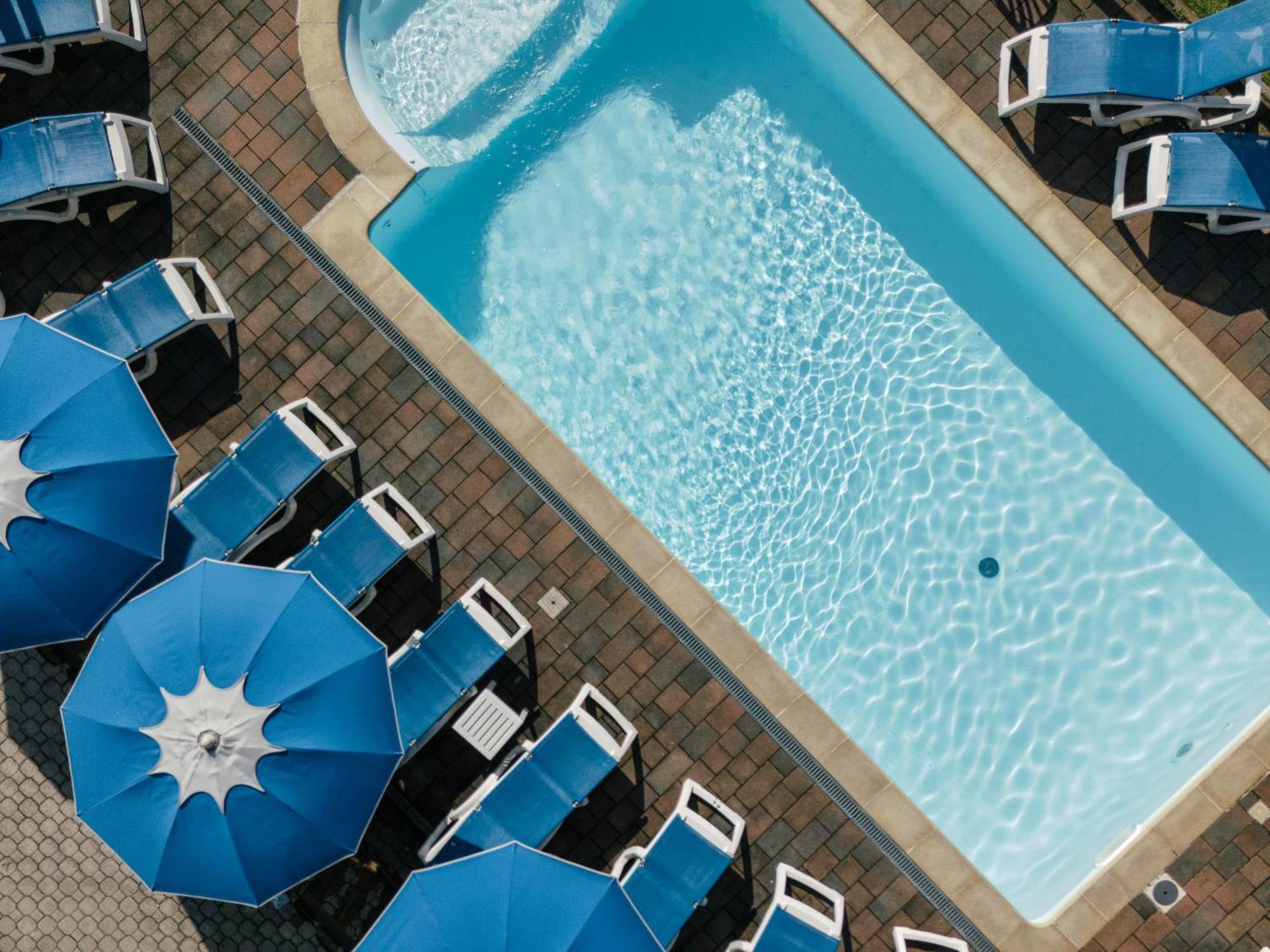 Hotel Al Bivio - Pizzeria, Pool & Sauna Imer Exterior photo